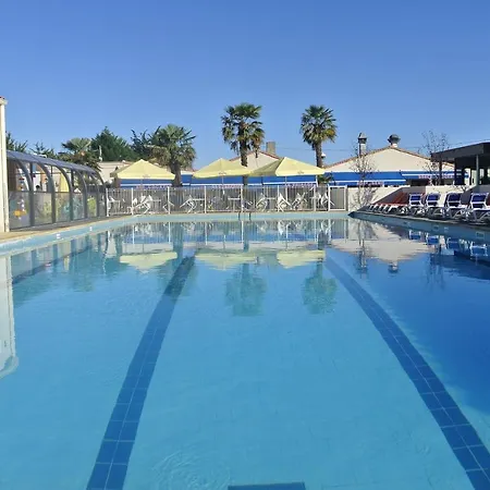 Camping Club Le Trianon - Maeva 5*