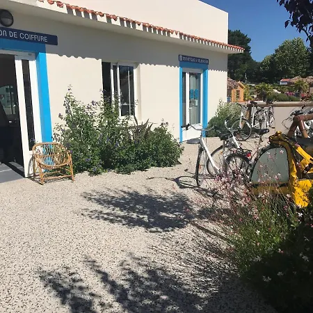 Camping Club Le Trianon - Maeva אולון-סור-מר