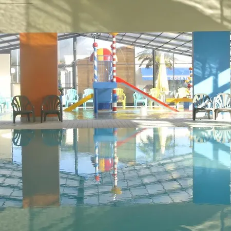 Camping Club Le Trianon - Maeva