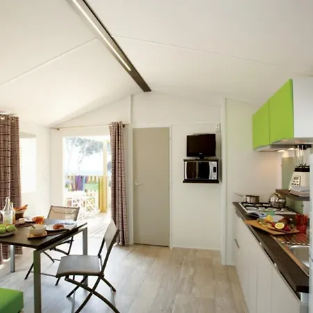 Camping Club Le Trianon - Maeva