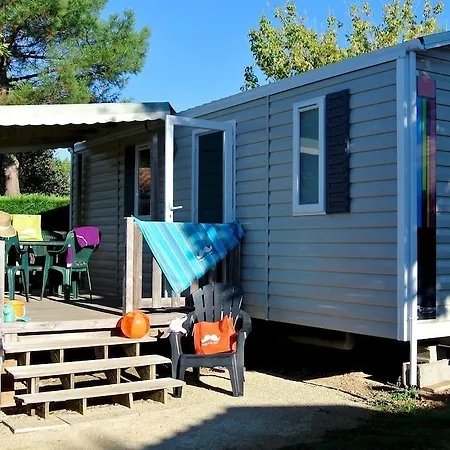 Camping Club Le Trianon - Maeva 5* אולון-סור-מר